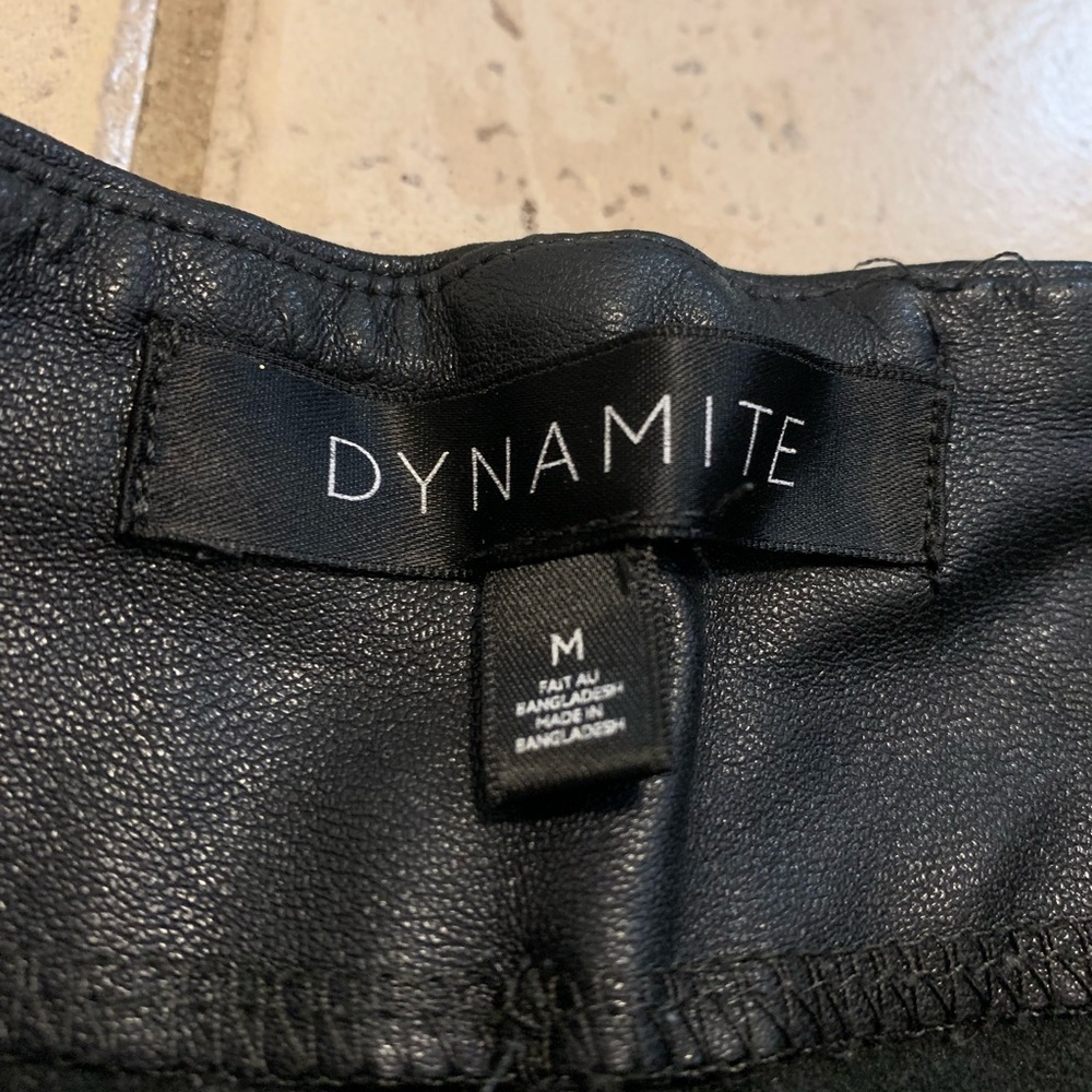 💜 Dynamite Black Faux Leather Paneled Leggings - Size M - Picture 2 of 5